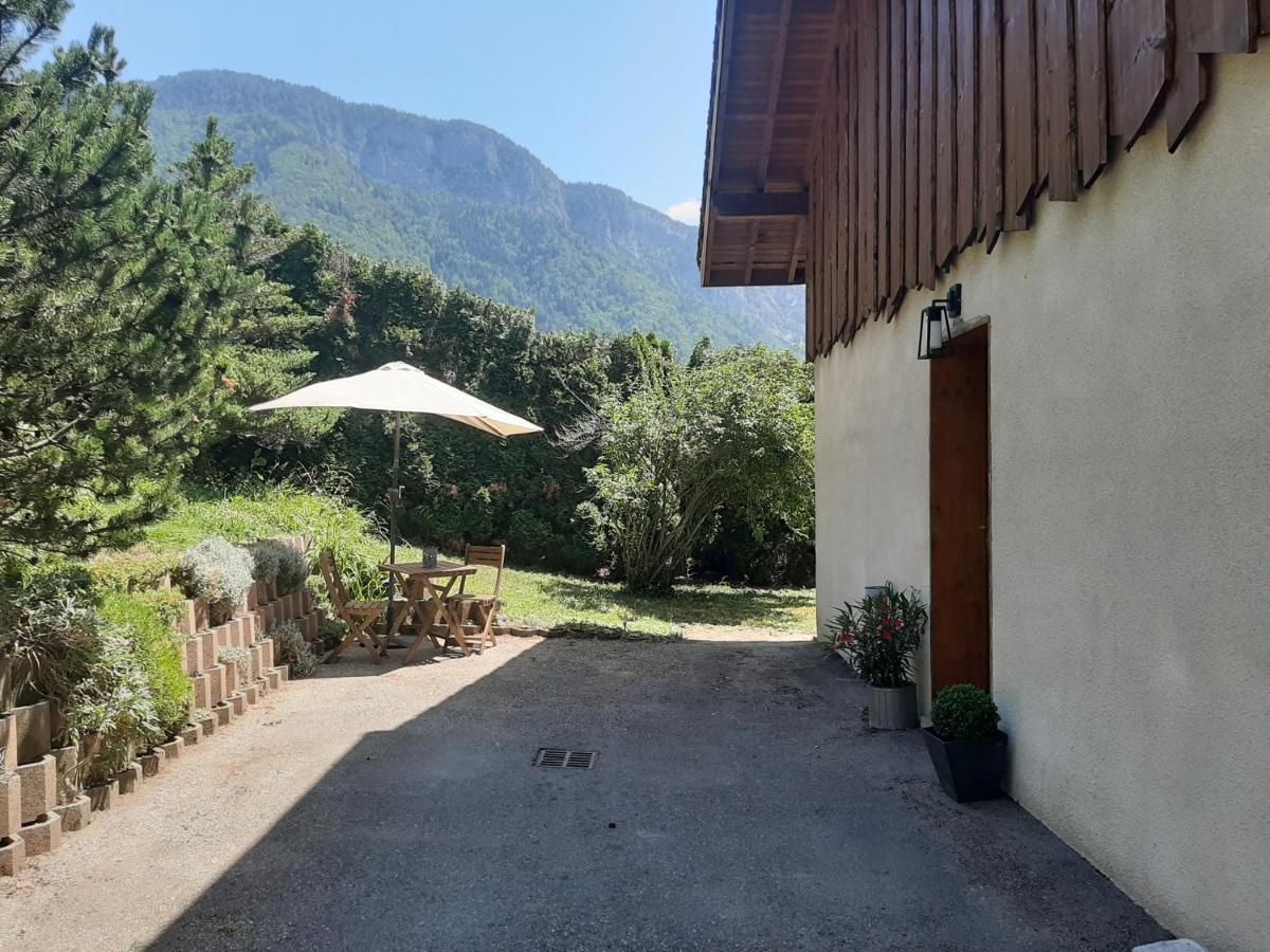 Charmant Appartement 2-4 Personnes Entre Annecy Et Aravis Thônes Exterior foto